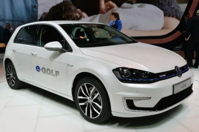 Prichádza VW e-Golf. Stane sa z neho neúspešný elektromobil?