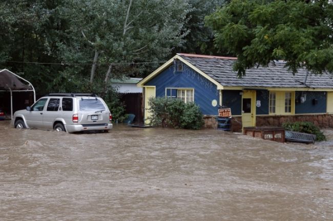 Colorado sužujú mohutné záplavy, vyžiadali si obete