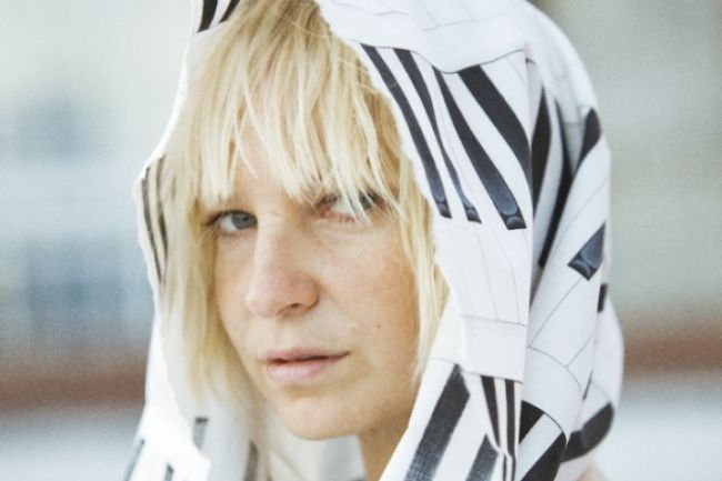 Sia začiatkom budúceho roka vydá nový album