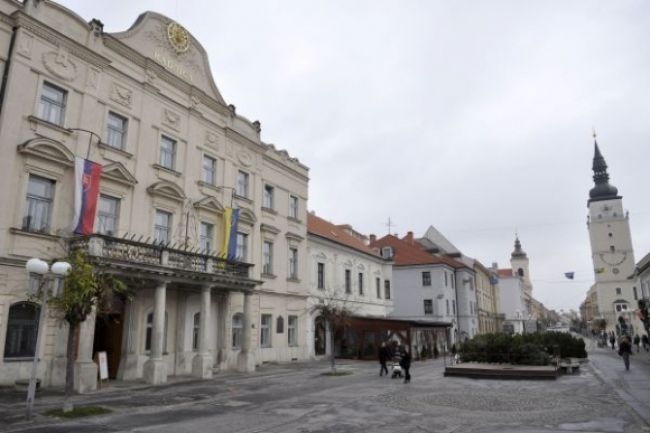 Trnava ide predávať majetok za státisíce eur