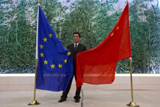 Európska únia a Čína čakajú len na štartovací výstrel