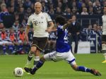 Bayern deklasoval Schalke, Dortmund iba remizoval