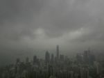 Na Hongkong mieri supersilný tajfún, zabil už štyroch ľudí