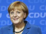 Voľby v Nemecku vyhrala Merkelová, parlamentnú väčšinu nie