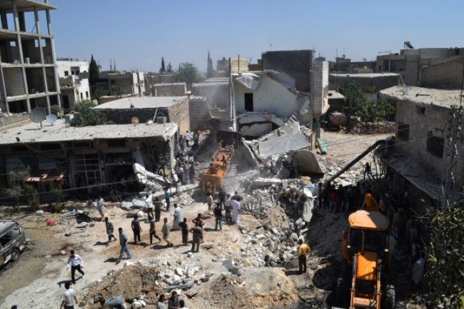 Nepokoje v Sýrii pokračujú, bombový útok zasiahol Damask