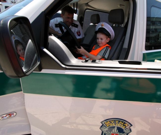 Policajti predviedli ukážky práce i techniky v Košiciach