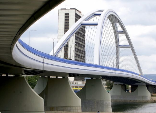 Diaľničiari dajú za výmenu mostných záverov vyše milión eur