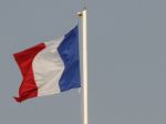 Paríž bude diskutovať, nedeľný predaj chrlí súdne spory
