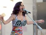 Katy Perry plánovala vydať album Prism až v roku 2014