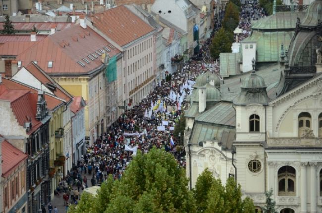 Poslanec chce Pietruchovej hlavu, znevážila Pochod za život