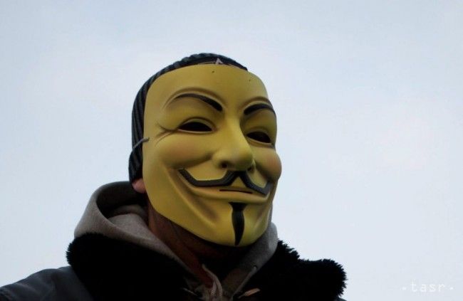 Porota obvinila 13 členov hackerskej skupiny Anonymous z kyberútokov