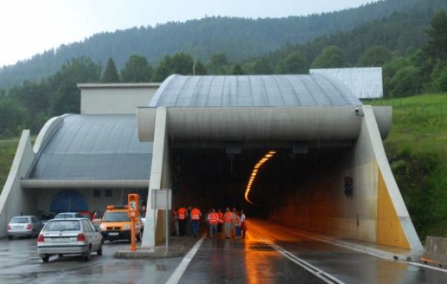 Tunel Branisko je už prejazdný, údržbu ukončili predčasne