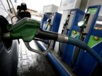 Vodiči sa môžu tešiť, cena benzínu bude opäť nižšia