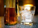 Lotyši za požívanie domáceho alkoholu zaplatili životmi