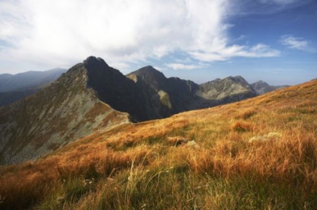 Zatvorené chodníky v Tatrách neznamenajú koniec turistiky