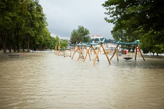 Posledné povodne spôsobili škody za takmer 13 miliónov eur