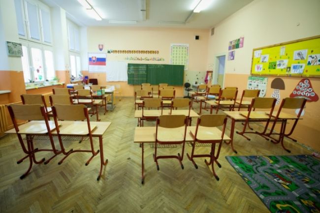 Pedagogickým fakultám hrozí zánik, varujú dekani