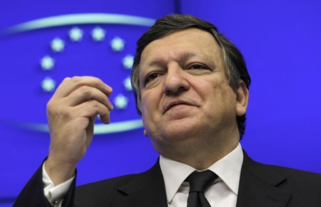 Nemecko má zmierniť nerovnováhy v eurozóne, vyzýva Barroso