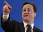 Cameron žiada Putina o spravodlivosť pre členov Greenpeace