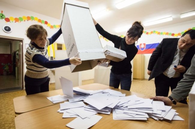 Polícia podá prvé obvinenie za podplácanie Rómov vo voľbách