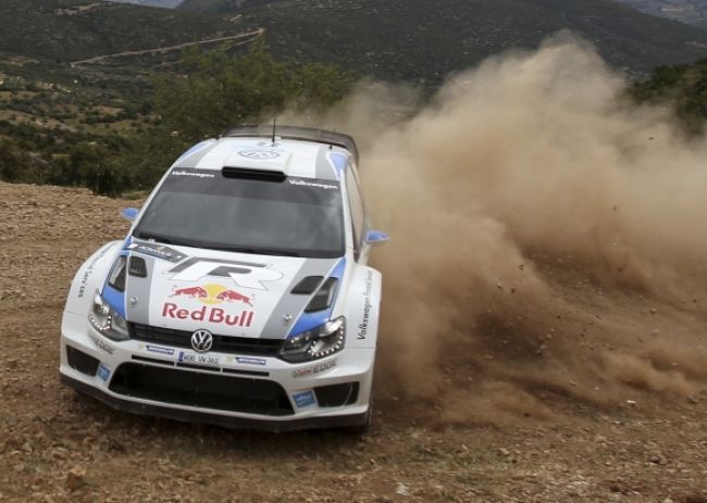 Sébastien Ogier triumfuje, po štvrtku je lídrom Rely Walesu