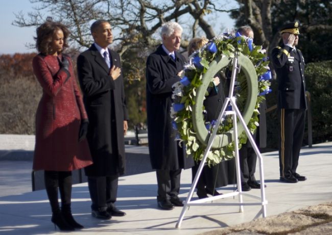 Obama navštívil hrob zavraždeného predchodcu Kennedyho