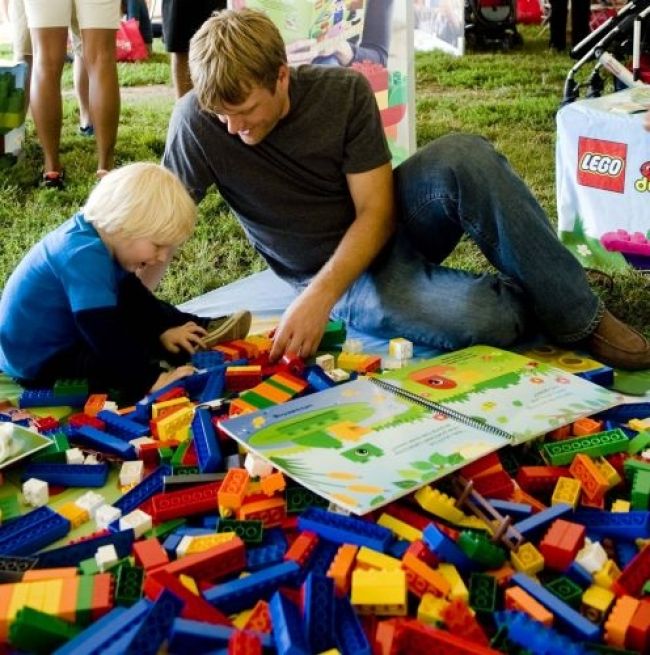 LEGO a elektronické hračky patria medzi hity týchto Vianoc