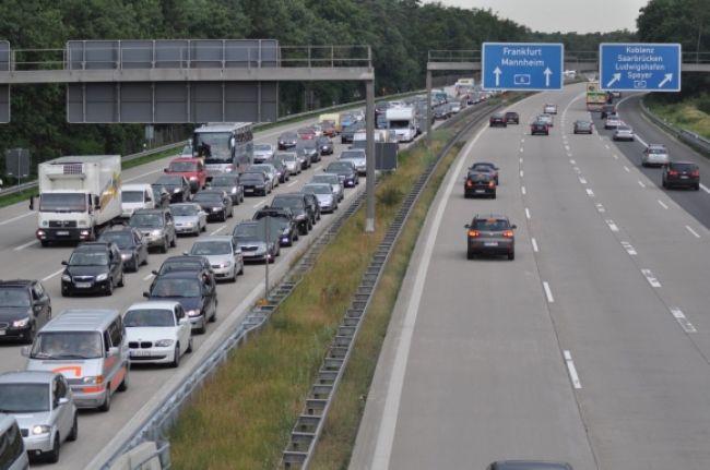 Nemecké diaľnice možno nebudú zadarmo, diskriminácia nehrozí