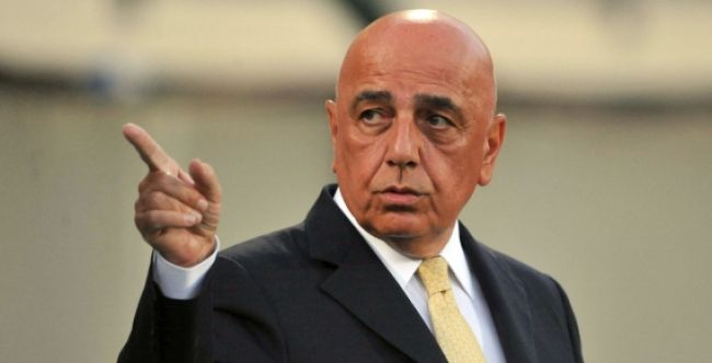 Galliani odstúpi z postu výkonného riaditeľa AC Miláno