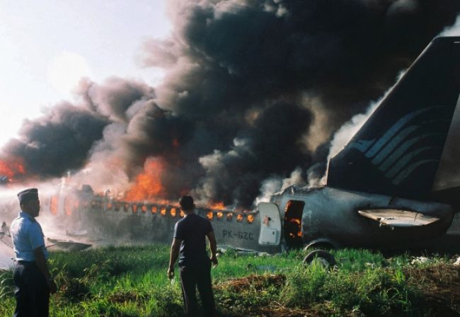 Haváriu mozambického lietadla neprežilo všetkých 34 osôb
