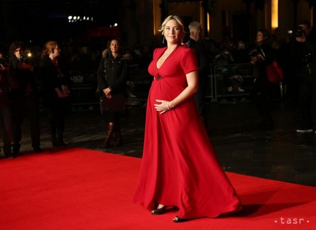 Oscarová herečka Kate Winsletová je už trojnásobnou matkou