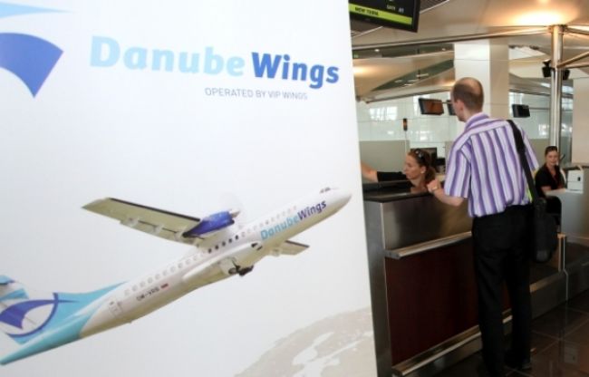 Aerolínie Danube Wings stopli lety a prepustili zamestnancov