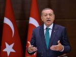 Turecký premiér varuje veľvyslancov pred vyhostením