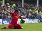 Luis Suárez opäť hrdinom, Liverpool je novým lídrom