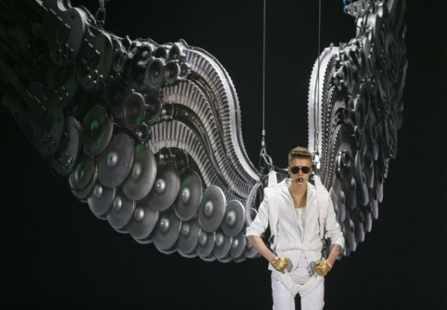 Spevák Justin Bieber opäť oznámil koniec kariéry