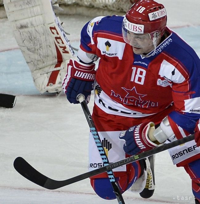 Legendárny Fiodorov sa ako 44-ročný vrátil na ľad, skóroval za CSKA