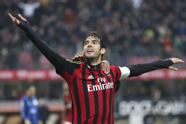 Kaká strelil 100. gól, triumfoval aj Neapol