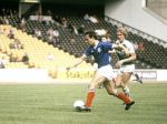 Zomrela bývalá hviezda tímu Glasgow Rangers Ian Redford