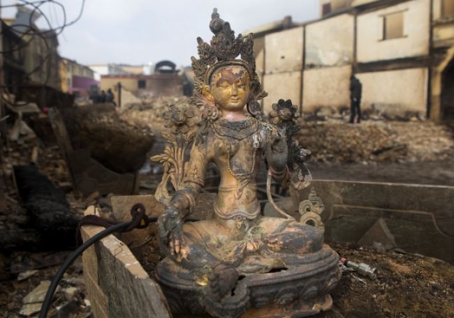 Zhorelo starobylé tibetské mesto, protopožiarny systém vypli