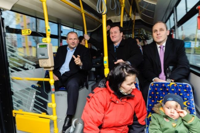 Nové žilinské trolejbusy majú mäkšie sedadlá