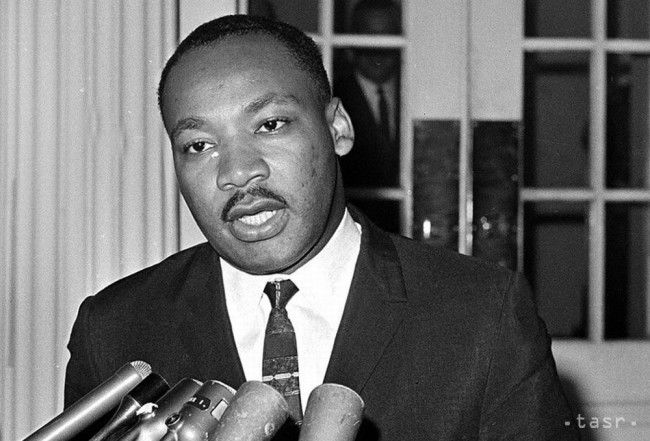 Kazateľ a bojovník proti segregácii Martin Luther King by mal 85 rokov