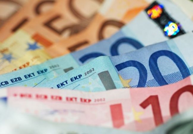 Plánovaná pomoc rakúskym bankám bude stačiť, tvrdí minister