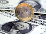 Euro oproti doláru mierne posilnilo