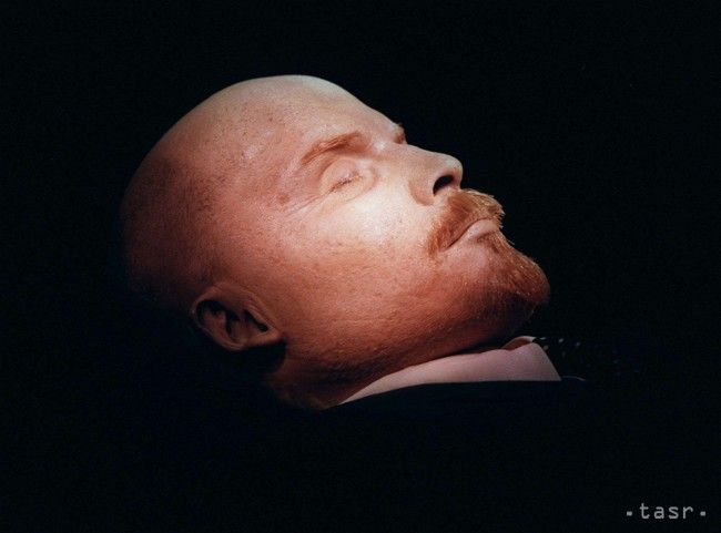 Ruský revolucionár Vladimir Iľjič Lenin zomrel pred 90 rokmi