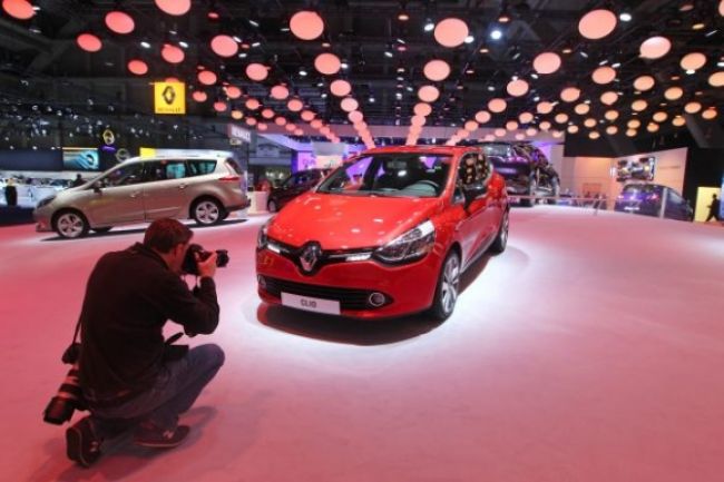 Renault vlani zvýšil predaj áut, pomohla mu lacnejšia Dacia