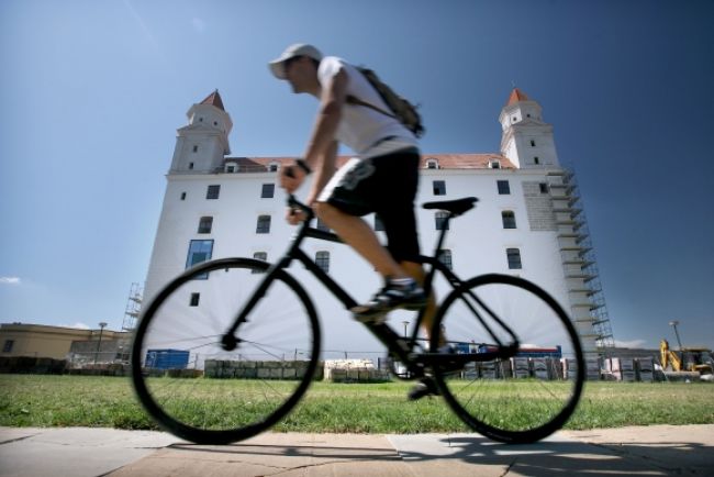 Cyklisti chcú zmeny v doprave pri stavbe Starého mosta