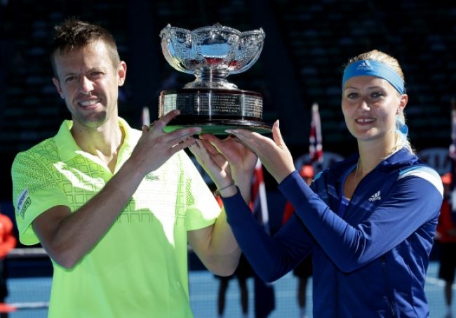 Mix na Australian Open vyhrali Mladenovicová s Nestorom