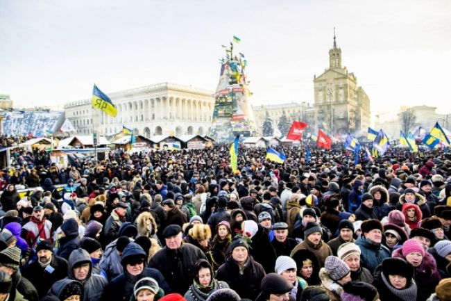 Ukrajina schválila amnestiu, Janukovyč je práceneschopný