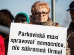 Aktivistov opäť spojilo parkovanie, protestovali v Petržalke