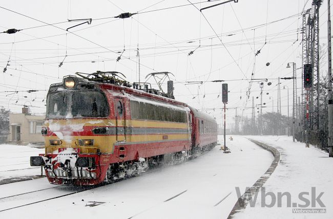 Na trati Bratislava – Košice meškajú vlaky aj 100 minút